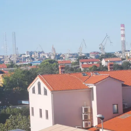 Apartment Apartman Filip 2 Pula