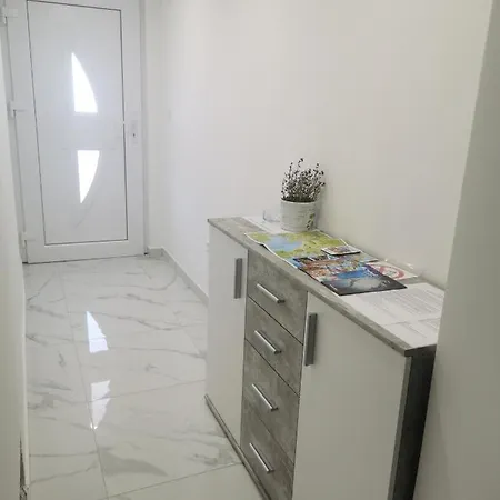 Apartman Filip 2 Lägenhet